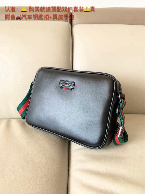 GUCCI MESSENGER BAG