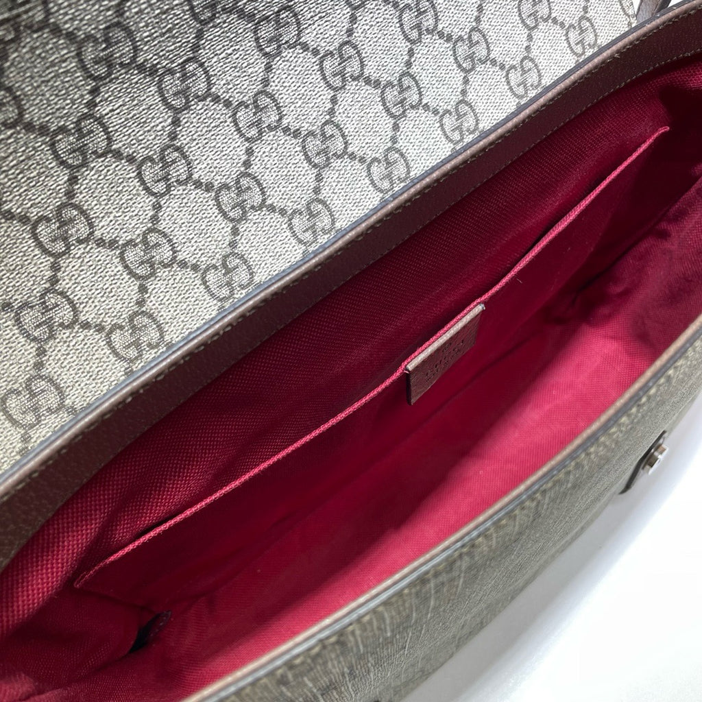 GUCCI MESSENGER BAG